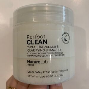 Scalp Scrub and Clarifying Shampoo